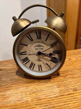 1PC Retro Round Desktop Clock Bell Small Alarm Clock for Home